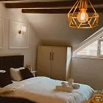 Rajraj Apartment *