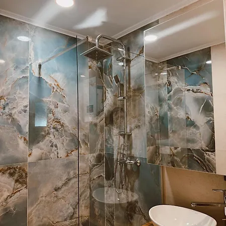 Rajraj Apartamento *